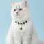 Collier pour animal de compagnie fait main en perles d'imitation avec pendentif en pierre précieuse verte thumbnail 2