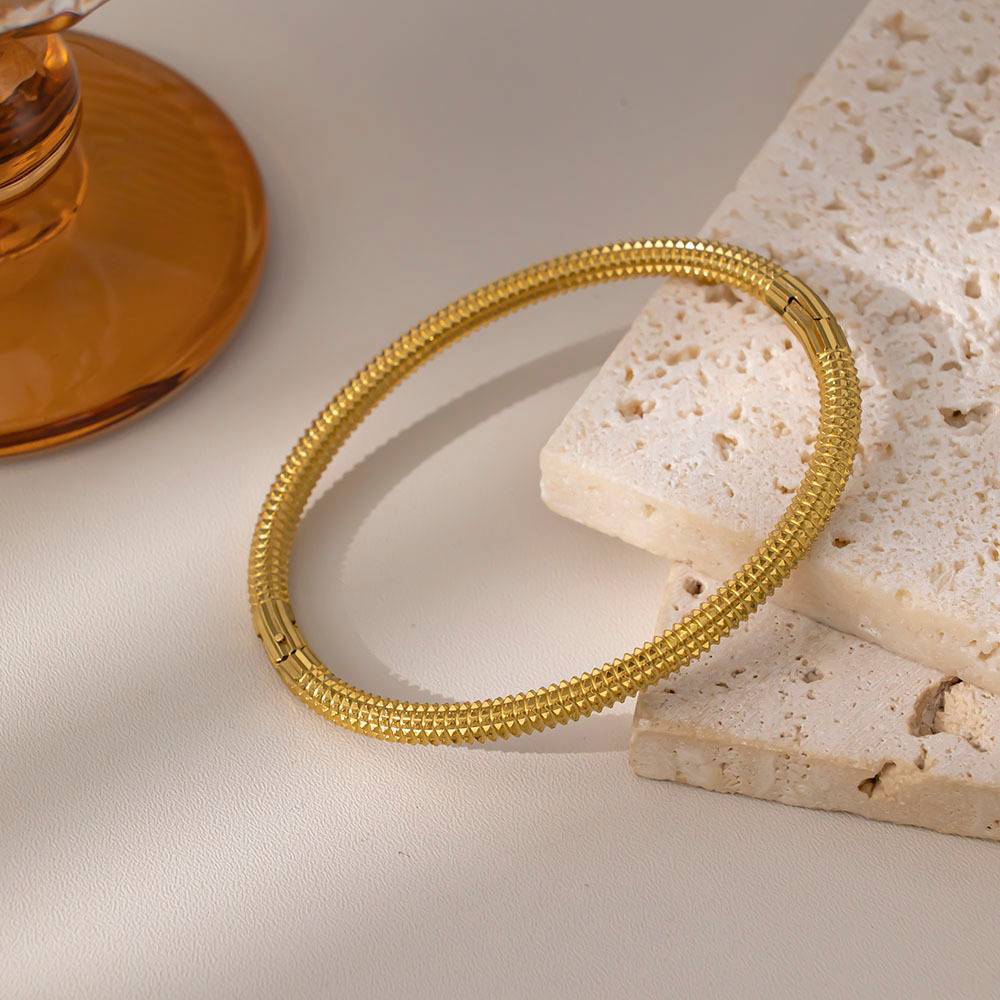 18K Gold Stainless Steel Snake Texture Bangle