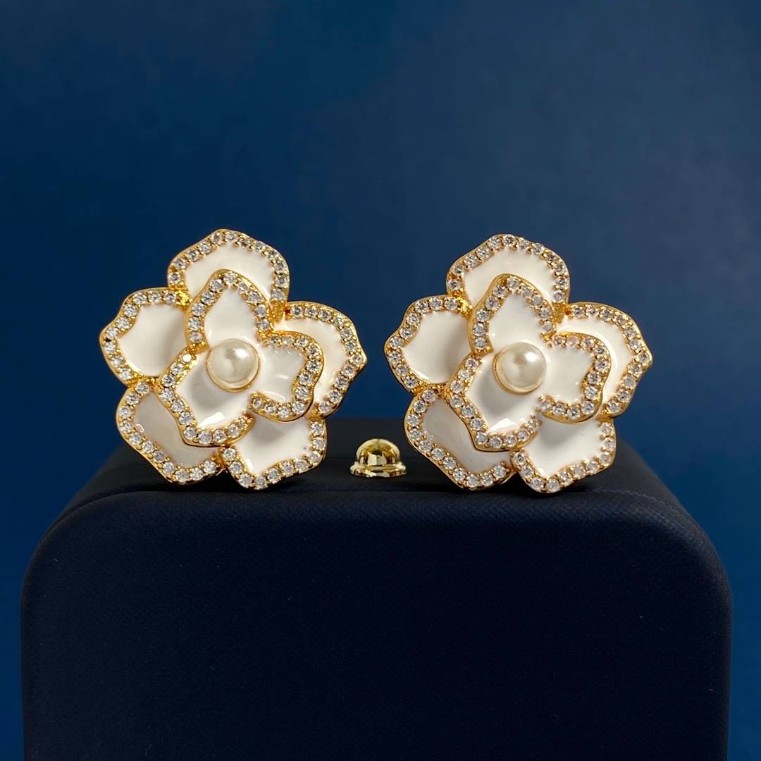 Lonceen Elegant Flower Enamel & Zircon Clip-On Earrings