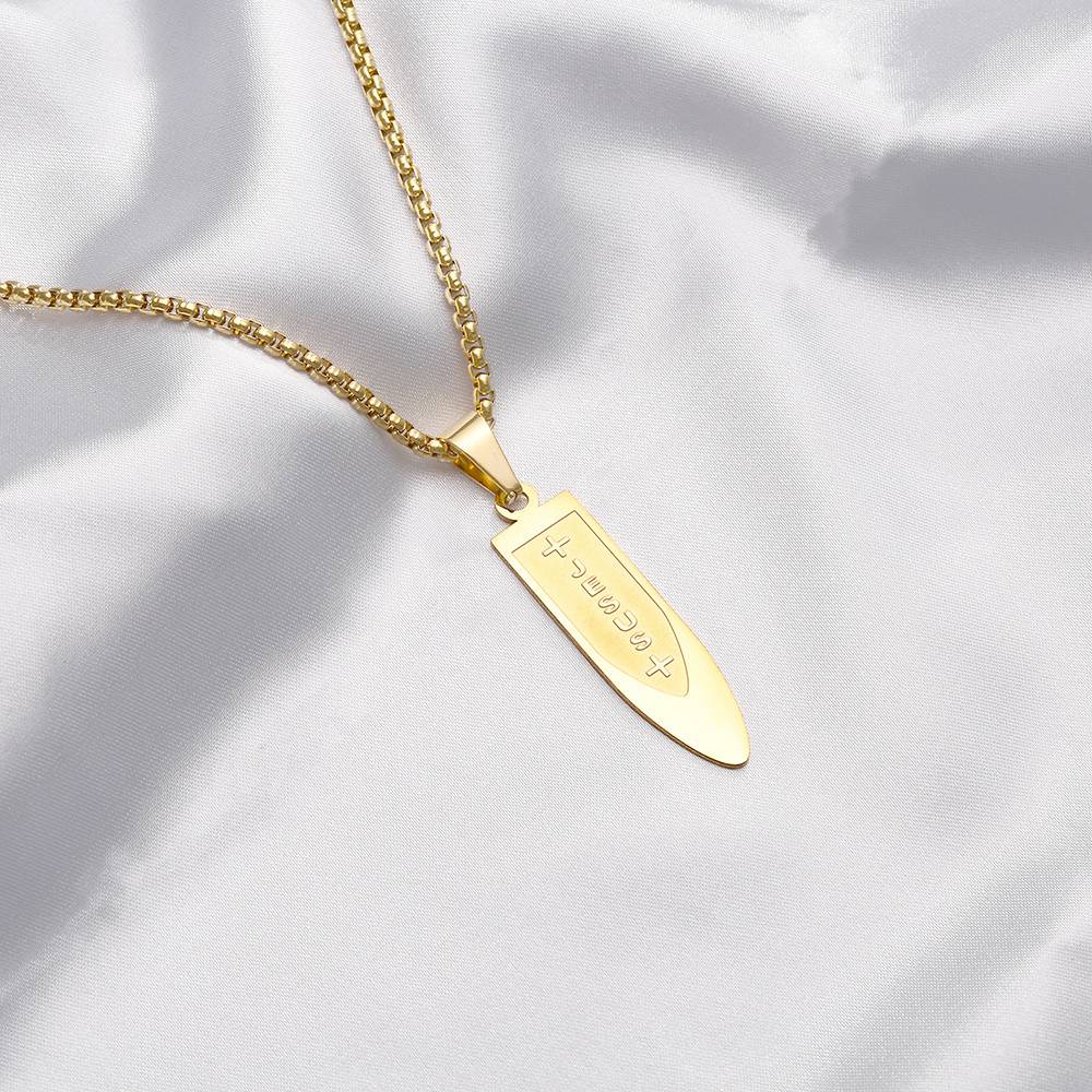 Fashionable Men's Gold Stainless Steel Religious Charm Jesus Christ Bullet Pendant Necklace
