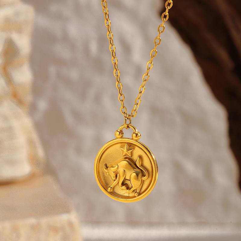 قلادة برج الثور من الفولاذ المقاوم للصدأ الذهبي للنساء من لونسين