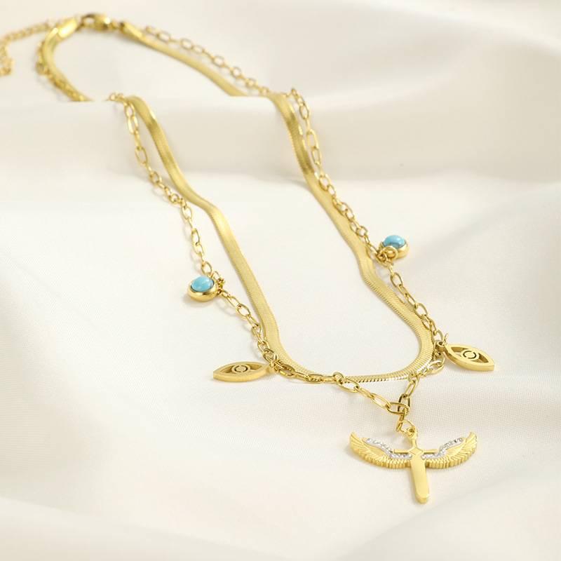 قلادة صليب جناح متعددة الطبقات من الفولاذ المقاوم للصدأ للنساء