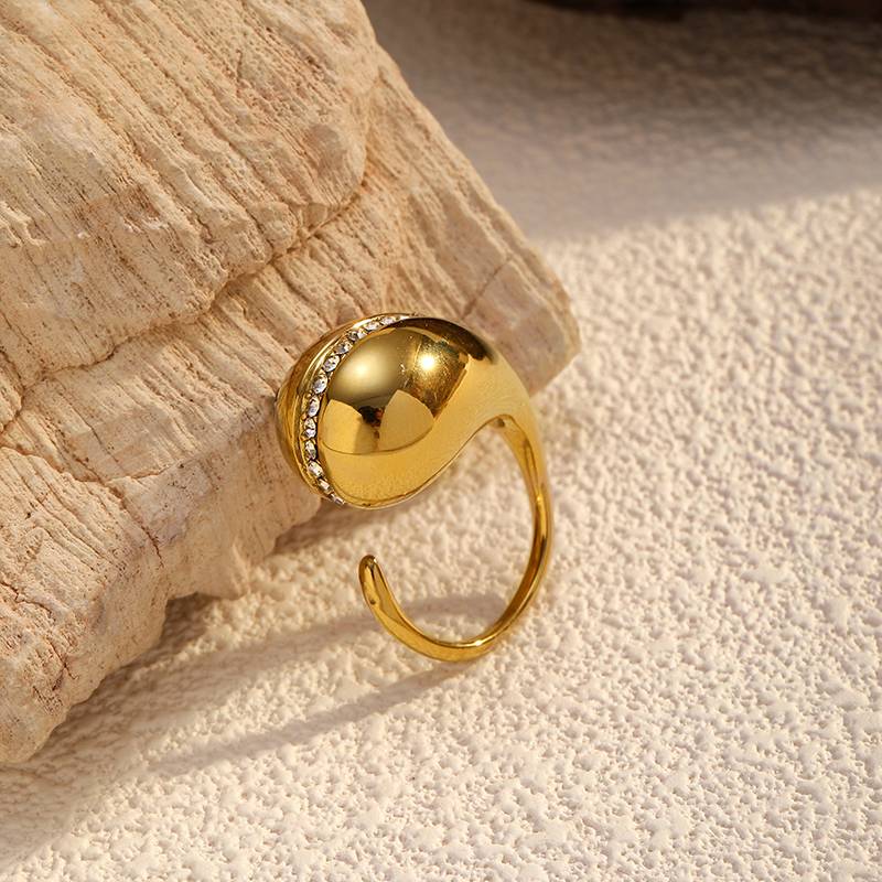 Verstellbarer goldener Edelstahlring für Damen