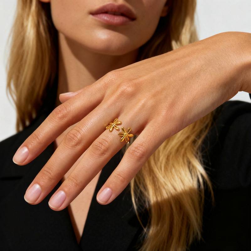 Verstellbarer Edelstahlring mit doppelter Blume für Damen