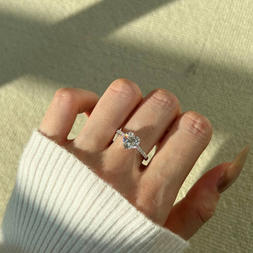 Lonceen Hollow 4-Prong Heart Moissanite Ring in 925 Sterling Silver