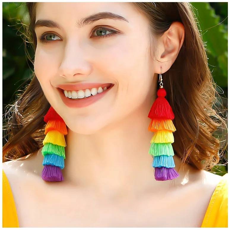 Modische, trendige, leichte Fransen- und Quastenohrringe in Regenbogenfarben für Damen und Herren – Pride-Accessoires, farbenfrohe Ohrringe