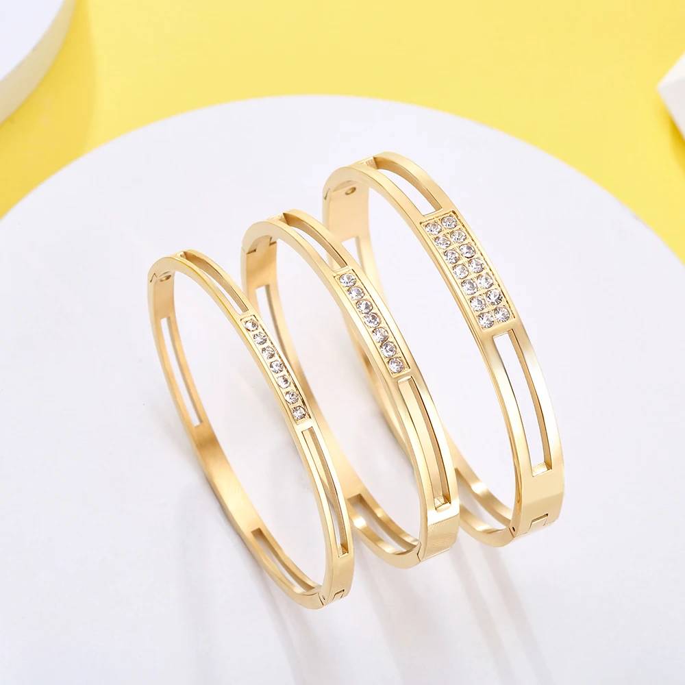 エレガンスを身につけよう：時代を超えたスタイルの手作りブレスレット