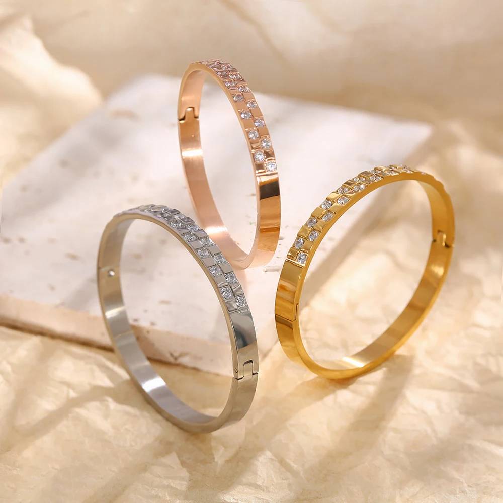 ブレスレット：エレガントなブレスレットがあなたのスタイルをアップグレードします