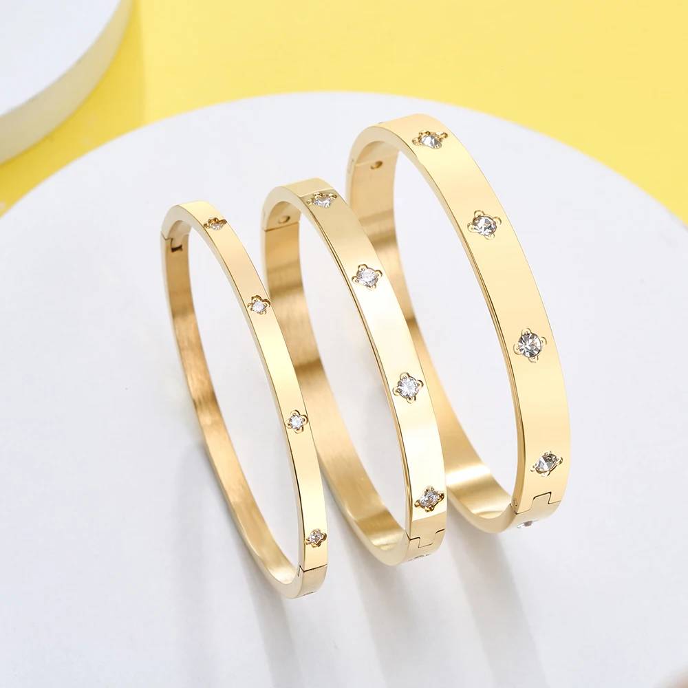 時代を超えたエレガンス：手作りブレスレットコレクションをご覧ください