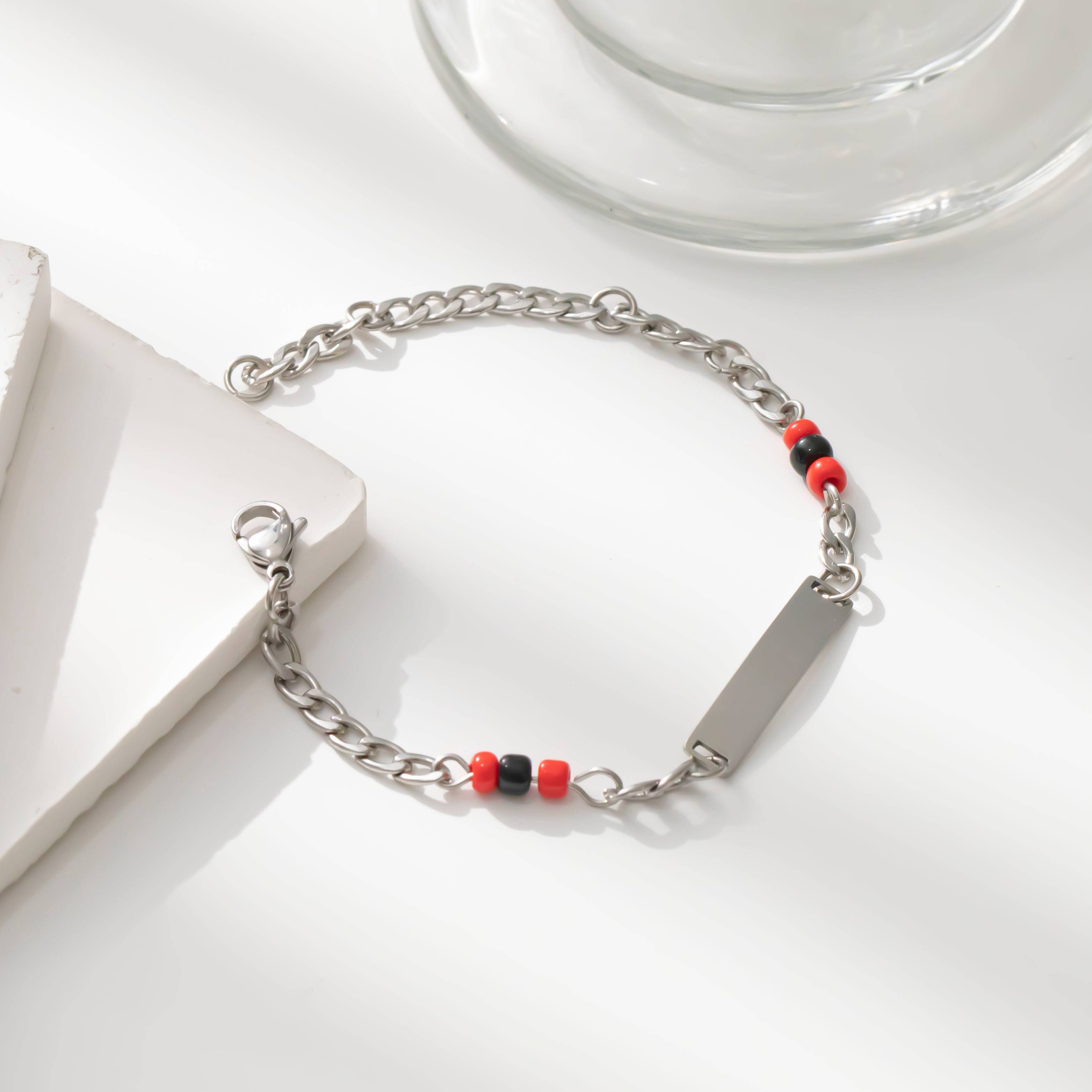 Custom letter name silver-plated stainless steel women's plastic bead carved unisex fashion jewelry bracelet