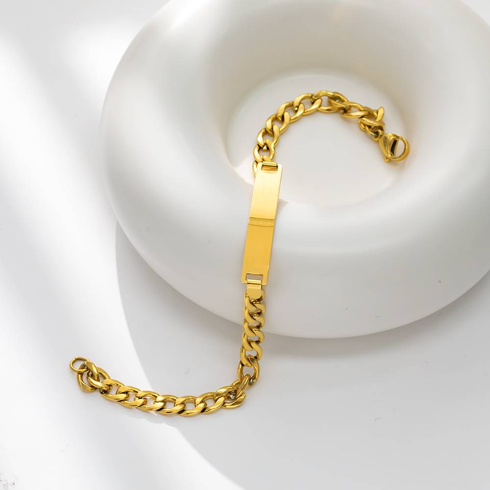 18k gold-plated women's carved custom name stainless steel Cuban fashion jewelry bracelet