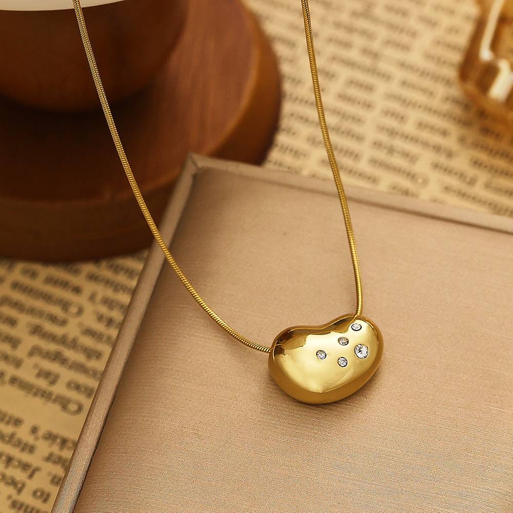 High-quality waterproof 18k gold-plated women's stainless steel bean zircon chain pendant fashion jewelry necklace