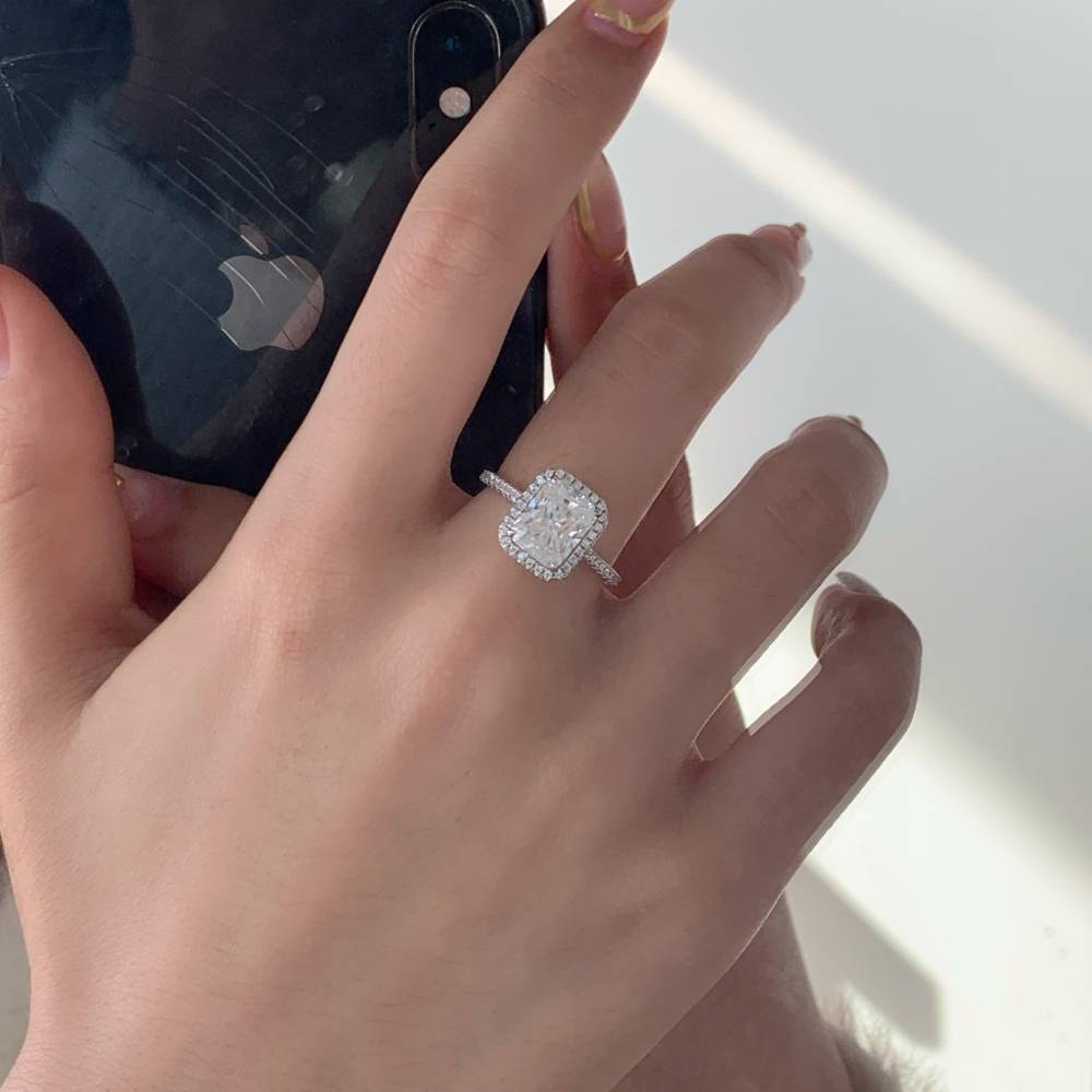 Radiant Cut Moissanite Ring in 925 Sterling Silver by Lonceen