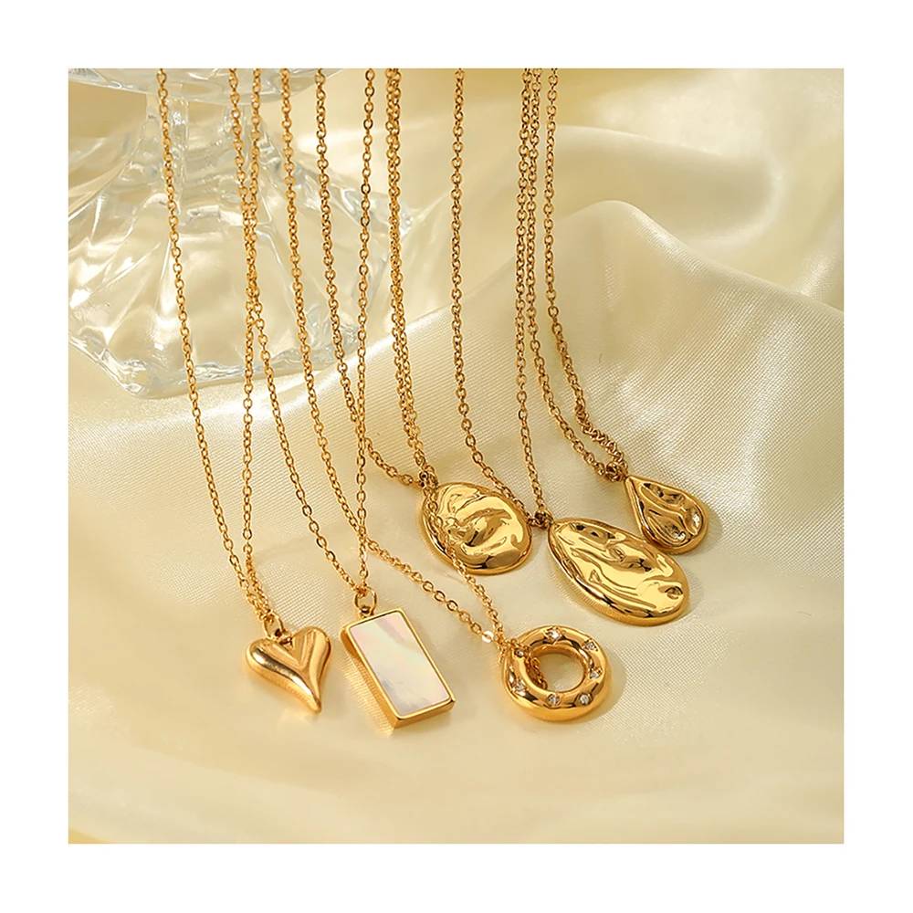 Kalung Liontin Oval Emas 18K dari Baja Tahan Karat 316L