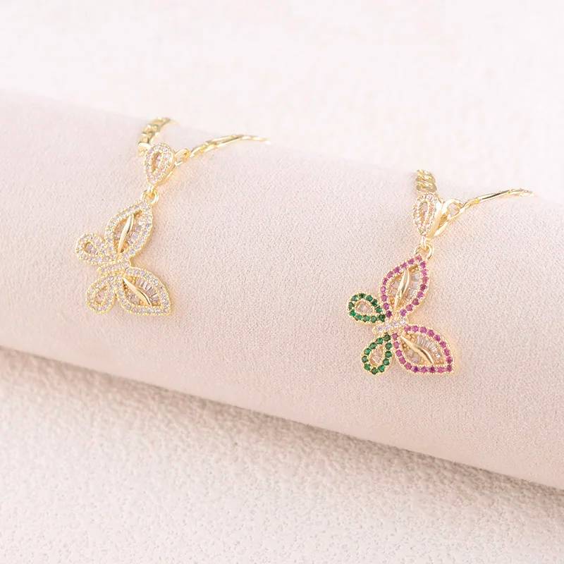 Elegant Luxury Colorful Cz Stone Small Butterfly Pendant Charms Necklaces 14k Gold Plated Figaro Chains for Women Daily Wear