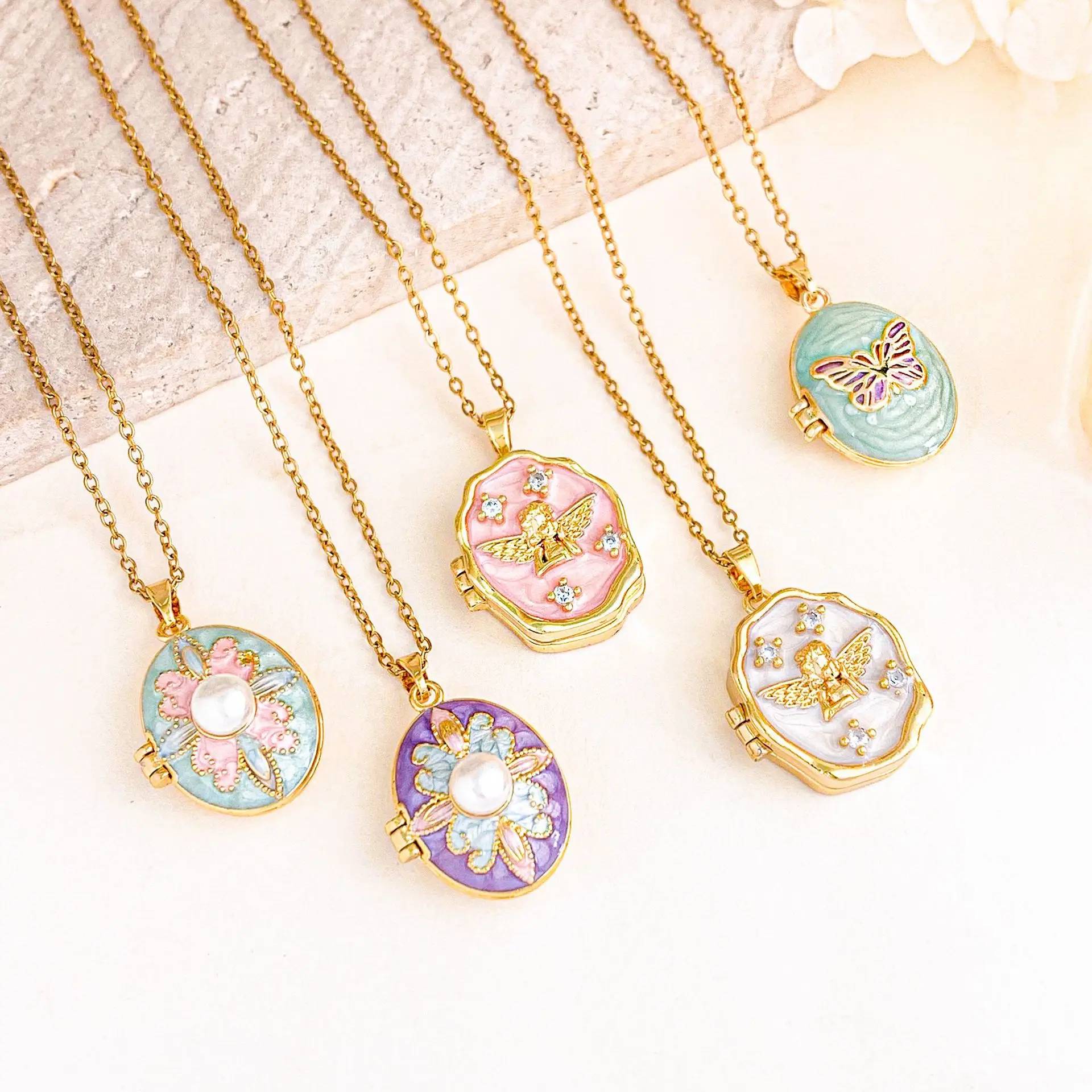 Collar personalizado con foto de mariposa esmaltada de colores - Acero inoxidable 316L resistente al agua - Joyería personalizada