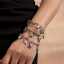 Conjunto de pulsera y cadena con colgante de corazón y lazo de acero inoxidable chapado en oro de 18 quilates de alta calidad. thumbnail 3