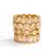 Elegante anillo de acero inoxidable chapado en oro de 18 quilates con circonitas cúbicas brillantes para mujer. thumbnail 1